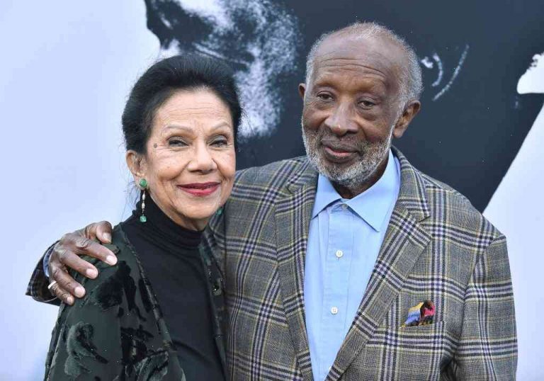 Clarence Avant: Business manager killed in home invasion