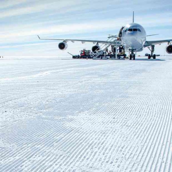 Airbus A340 with passengers lands in remote Antarctic glacier